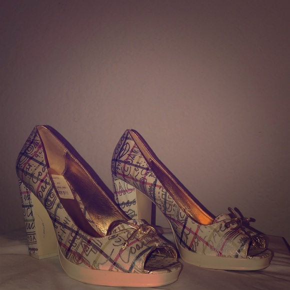 Wedges - Picture 1 of 1